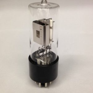 Deuterium Lamps Shimadzu cho máy HPLC/UVVIS/AA